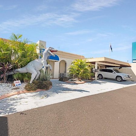 Bundaberg Coral Villa Motor Inn ภายนอก รูปภาพ