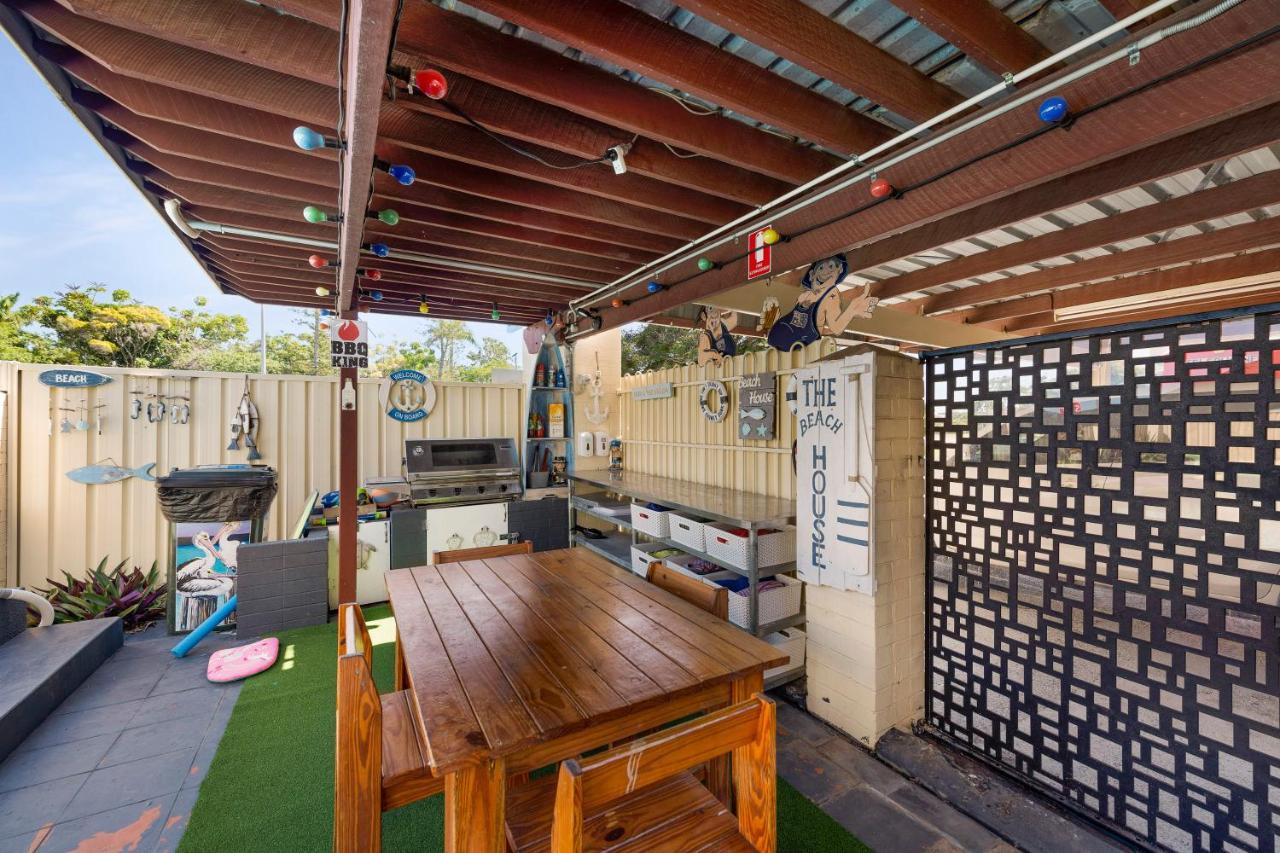 Bundaberg Coral Villa Motor Inn ภายนอก รูปภาพ