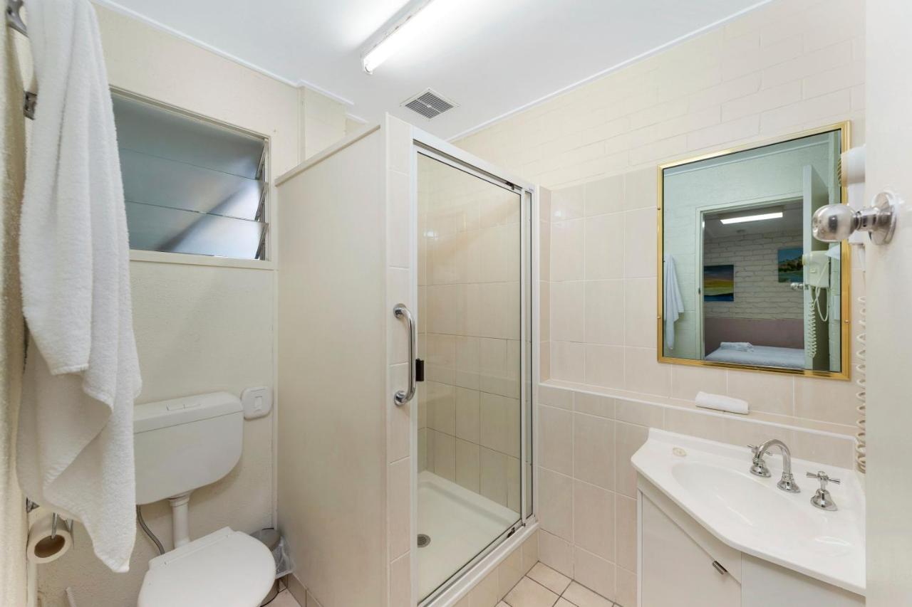Bundaberg Coral Villa Motor Inn ภายนอก รูปภาพ