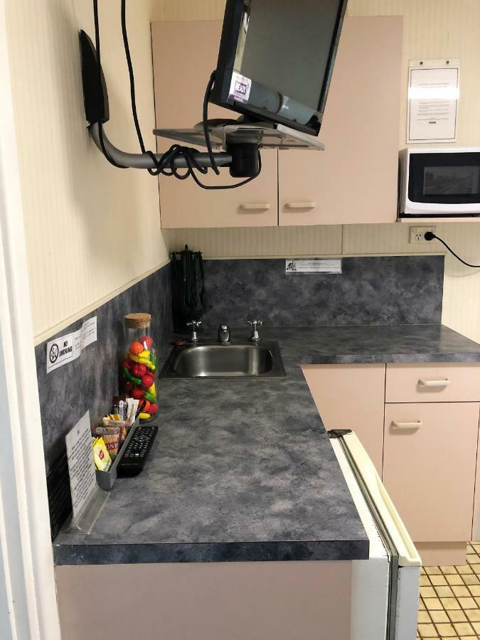 Bundaberg Coral Villa Motor Inn ภายนอก รูปภาพ