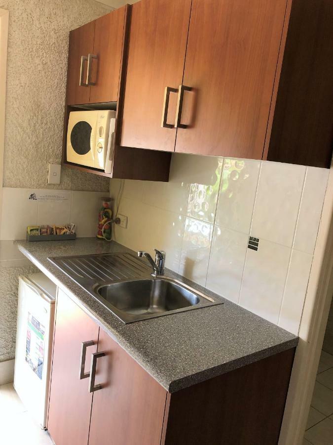 Bundaberg Coral Villa Motor Inn ภายนอก รูปภาพ